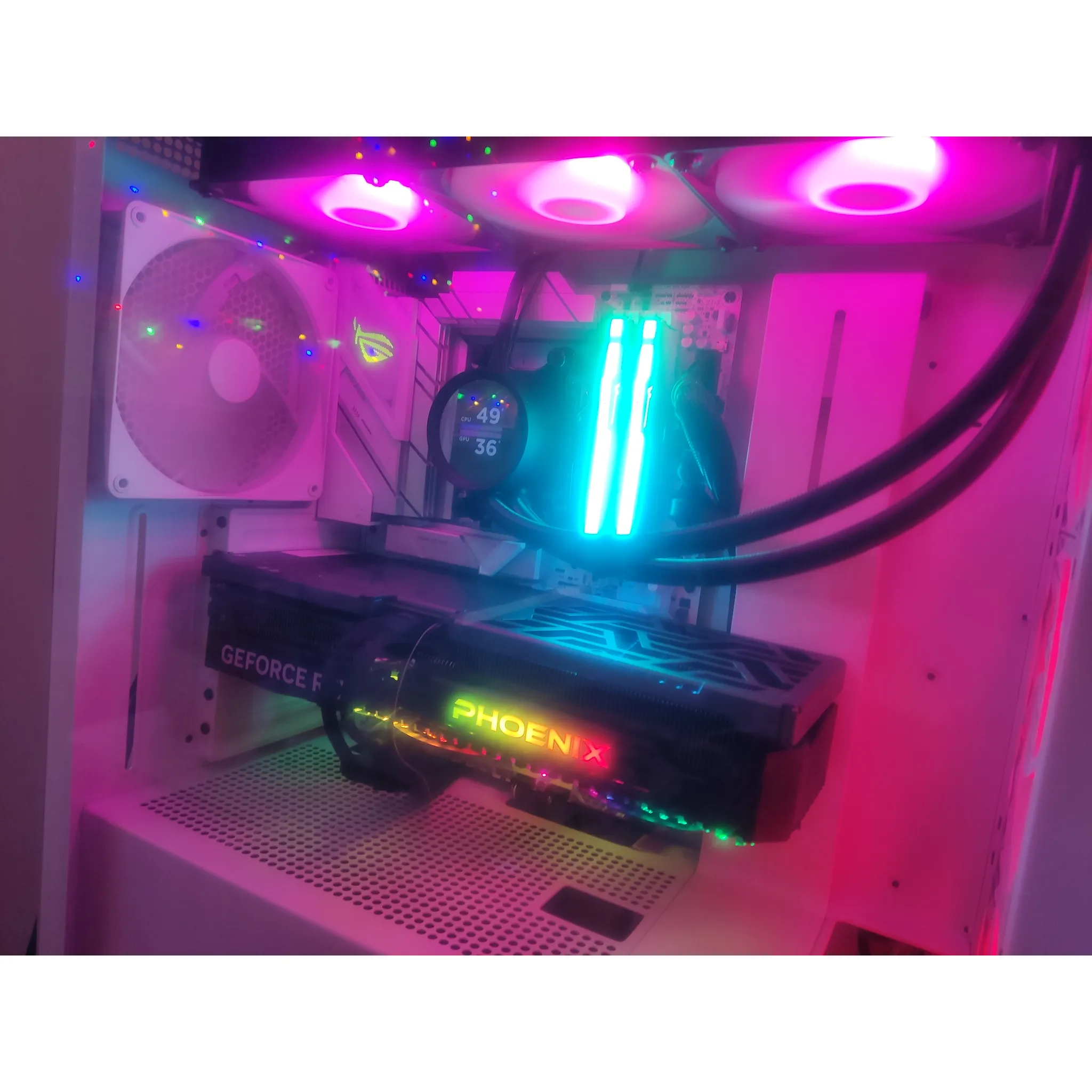 Fotografie 4 - Operační paměť Kingston FURY Beast (2x 16 GB) DDR5 6000 MHz (KF560C30BWEAK2-32)
