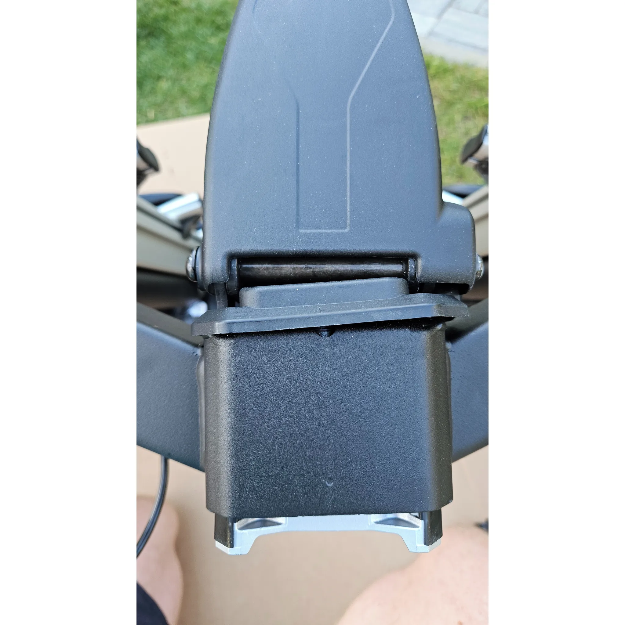 Fotografie 3 - Nosič kol Thule VeloCompact 926 pro 4 kola + adaptér