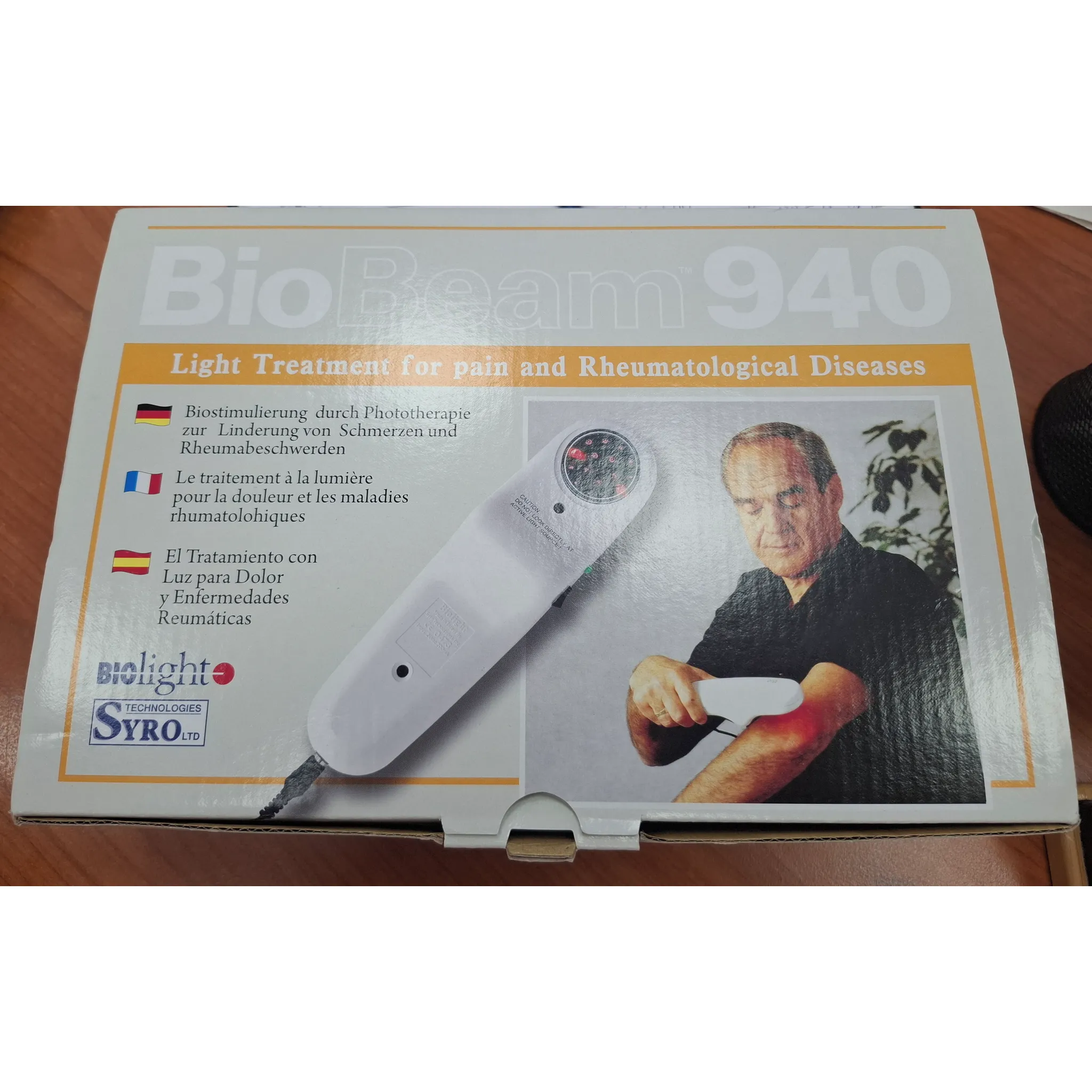 Fotografie 6 - Lampa pro světelnou terapii BioBeam 940