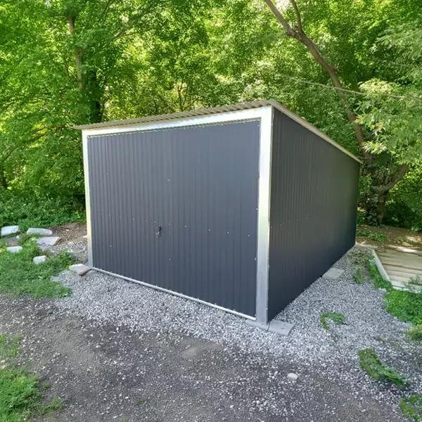 Plechová garáž 3 x 5 m | Zadní spád | Výklopná vrata | RAL 7016 Mat