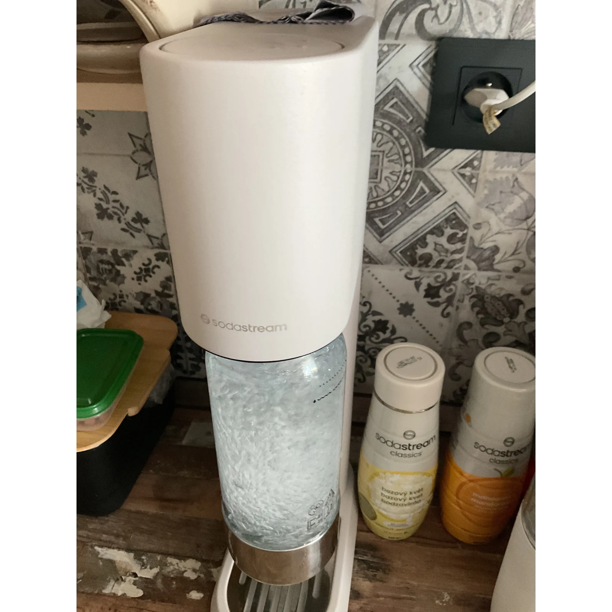 Fotografie 23 - Výrobník sody Sodastream Enso stříbrný