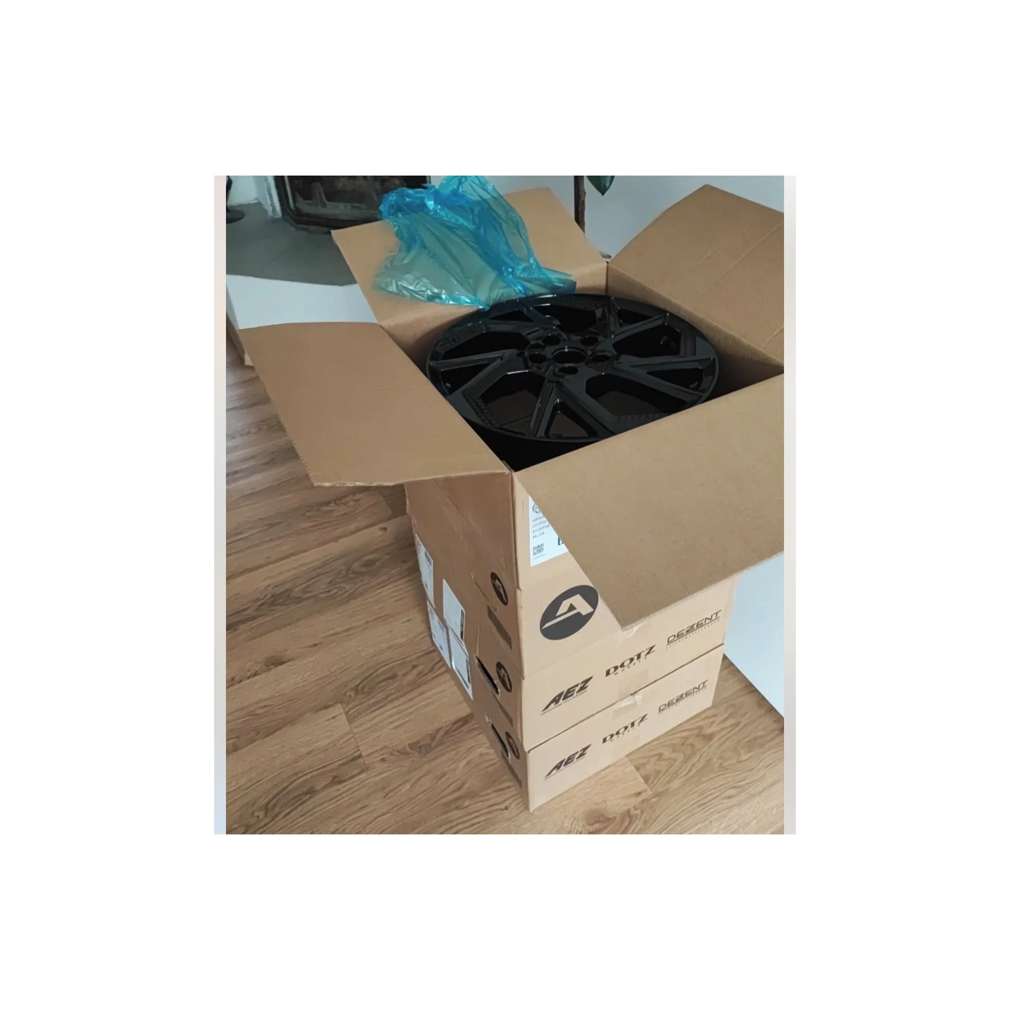 Fotografie 4 - Alu kolo DEZENT AP černá 7x18 5x112 ET45 57,1