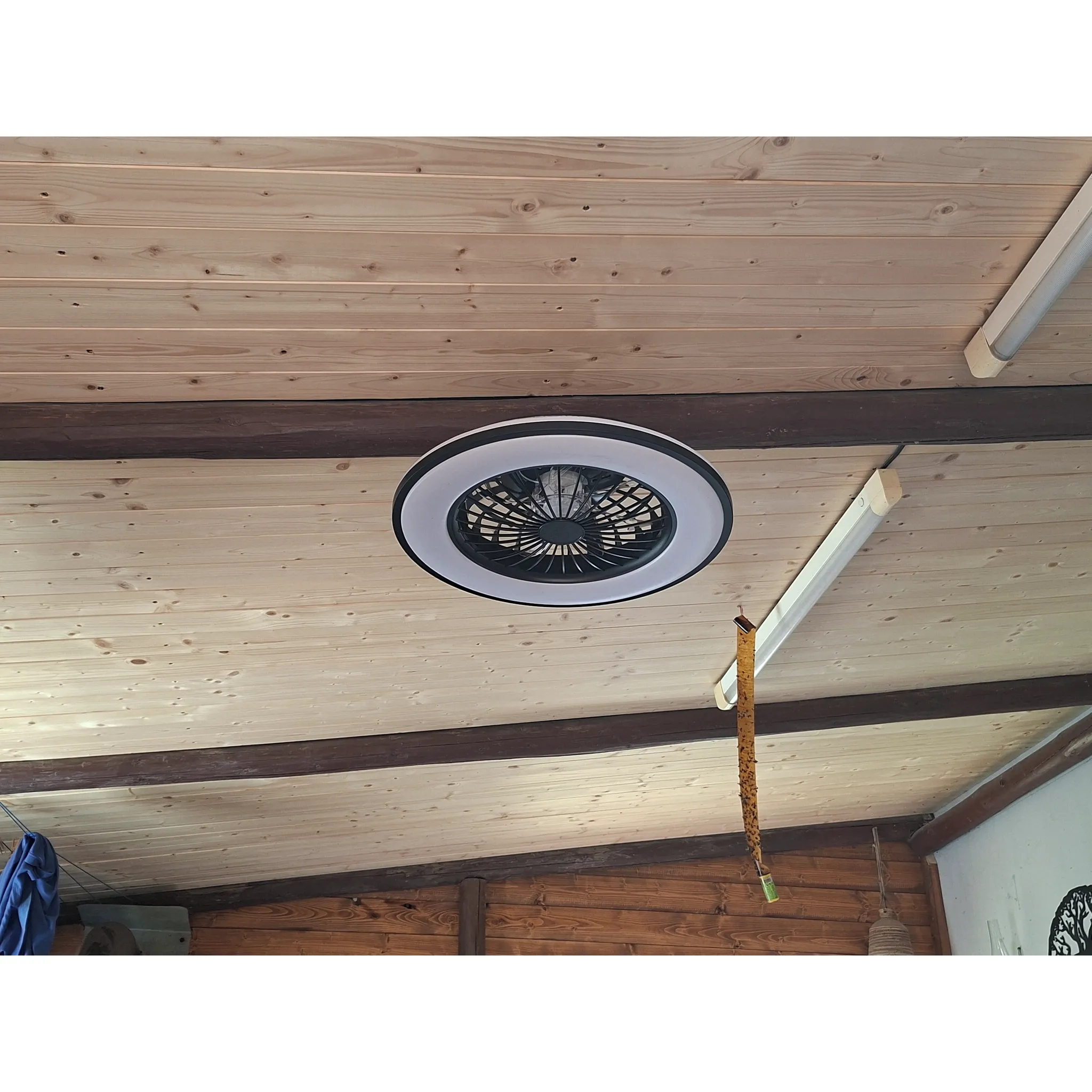 Fotografie 4 - Stropní ventilátor Kobi 004594