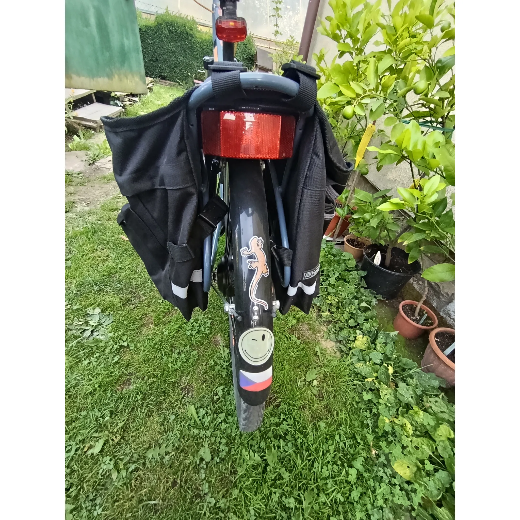 Fotografie 3 - Brašna na kolo Force Noem Bud F černá 2x 18 l