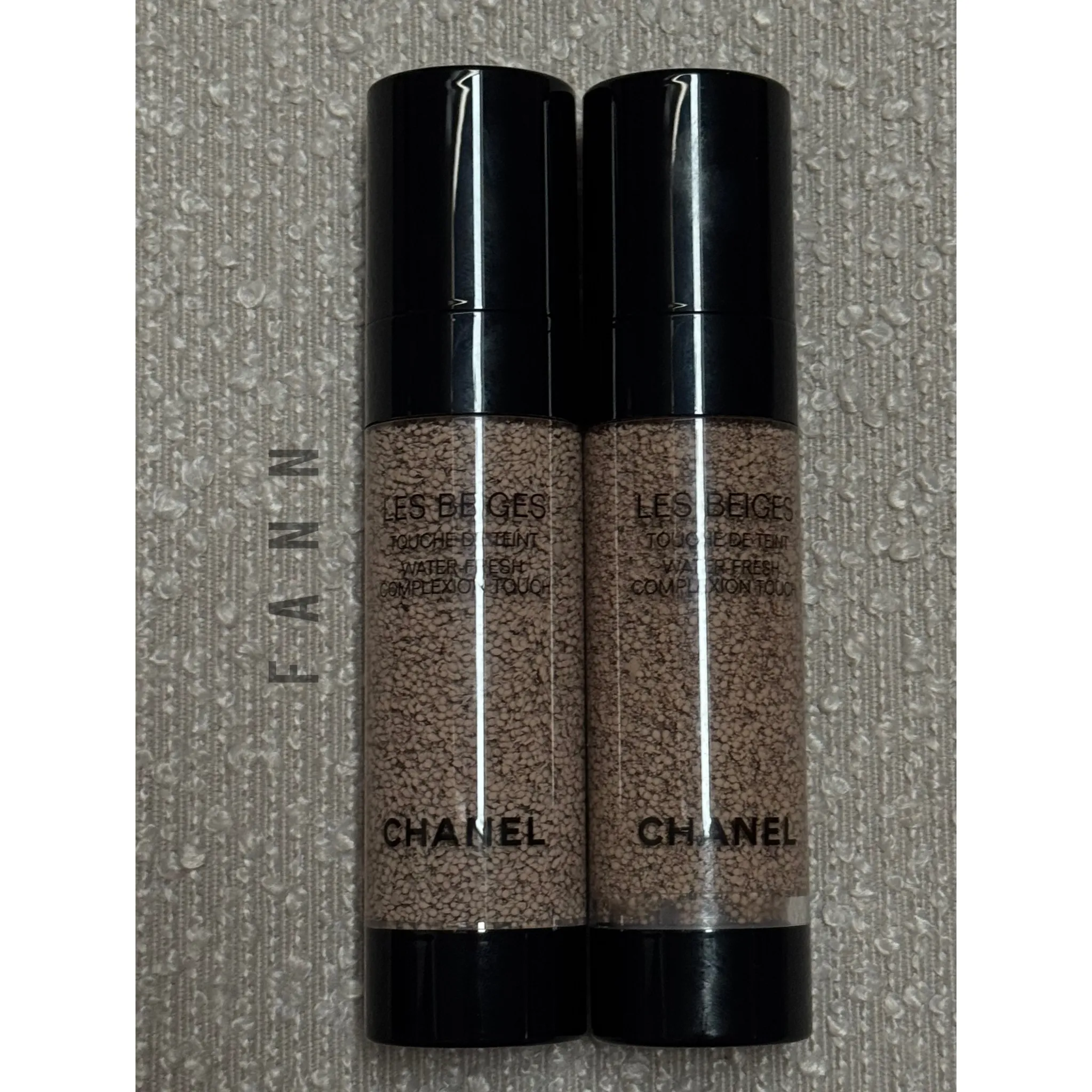 Fotografie 3 - Make-up Chanel Les Beiges Water-Fresh Complexion Touch rozjasňující a hydratační make-up 20 ml BD121