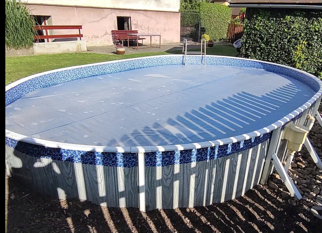 Solární plachta 3,7 x 5,5 m průhledná Cornisun CORNISUN357