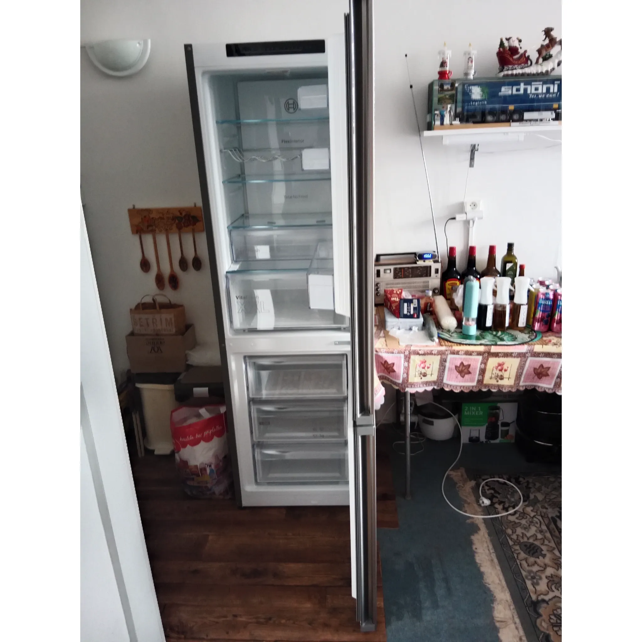 Fotografie 11 - Lednice BOSCH KGN362ICF