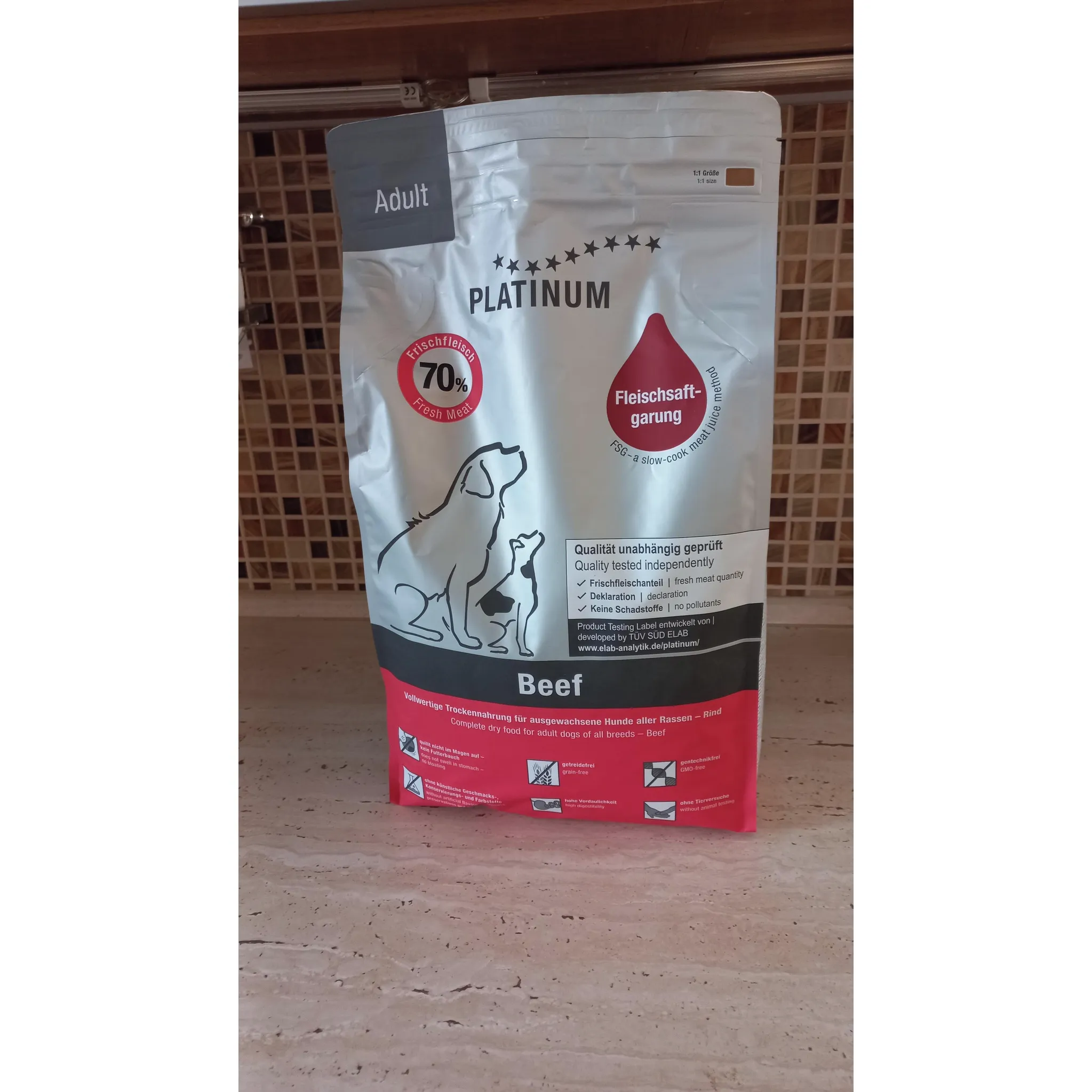Fotografie 3 - Krmivo pro psa Platinum Natural Adult Beef/Potatoes 1,5 kg