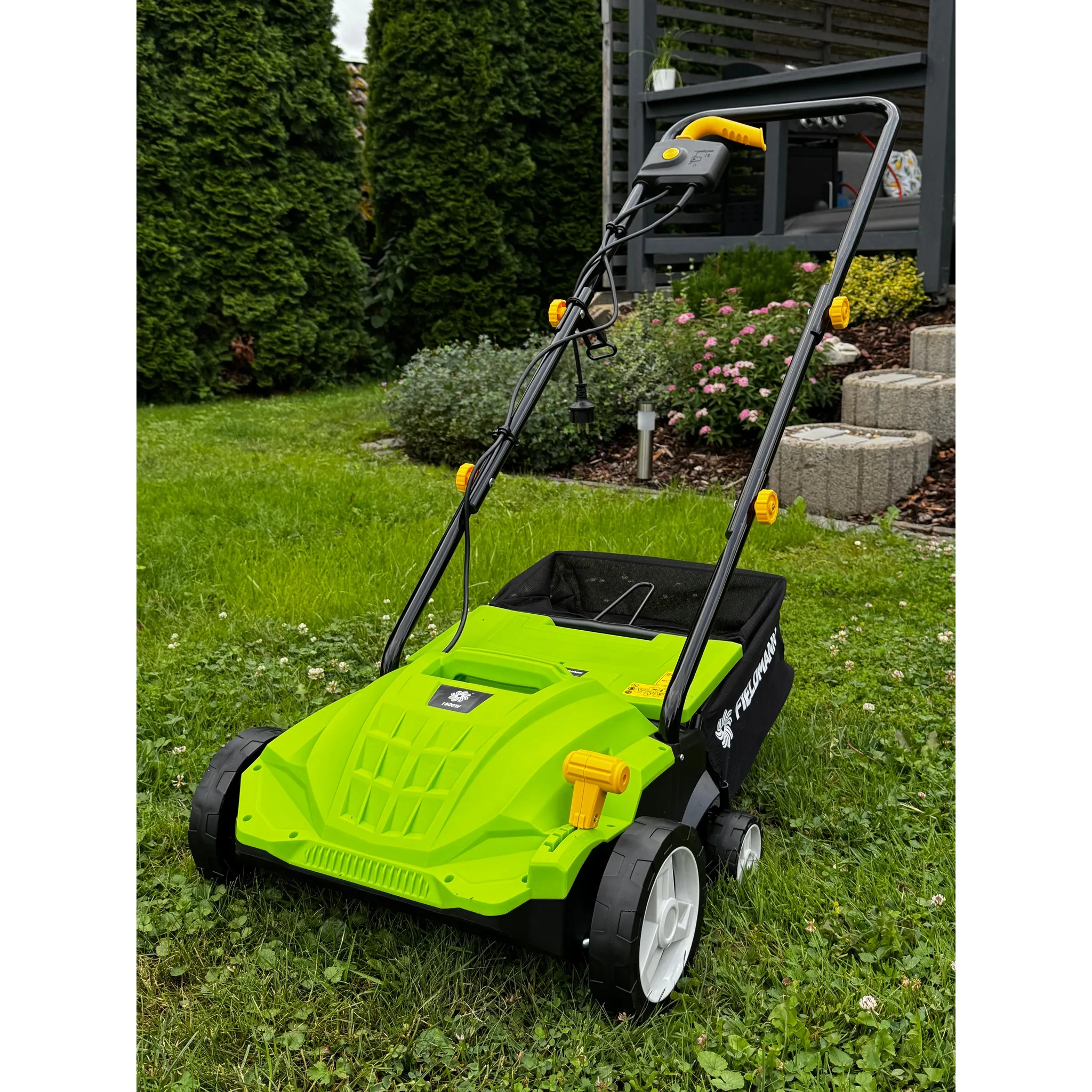 Fotografie 8 - Vertikutátor Fieldmann FZV 2005-E