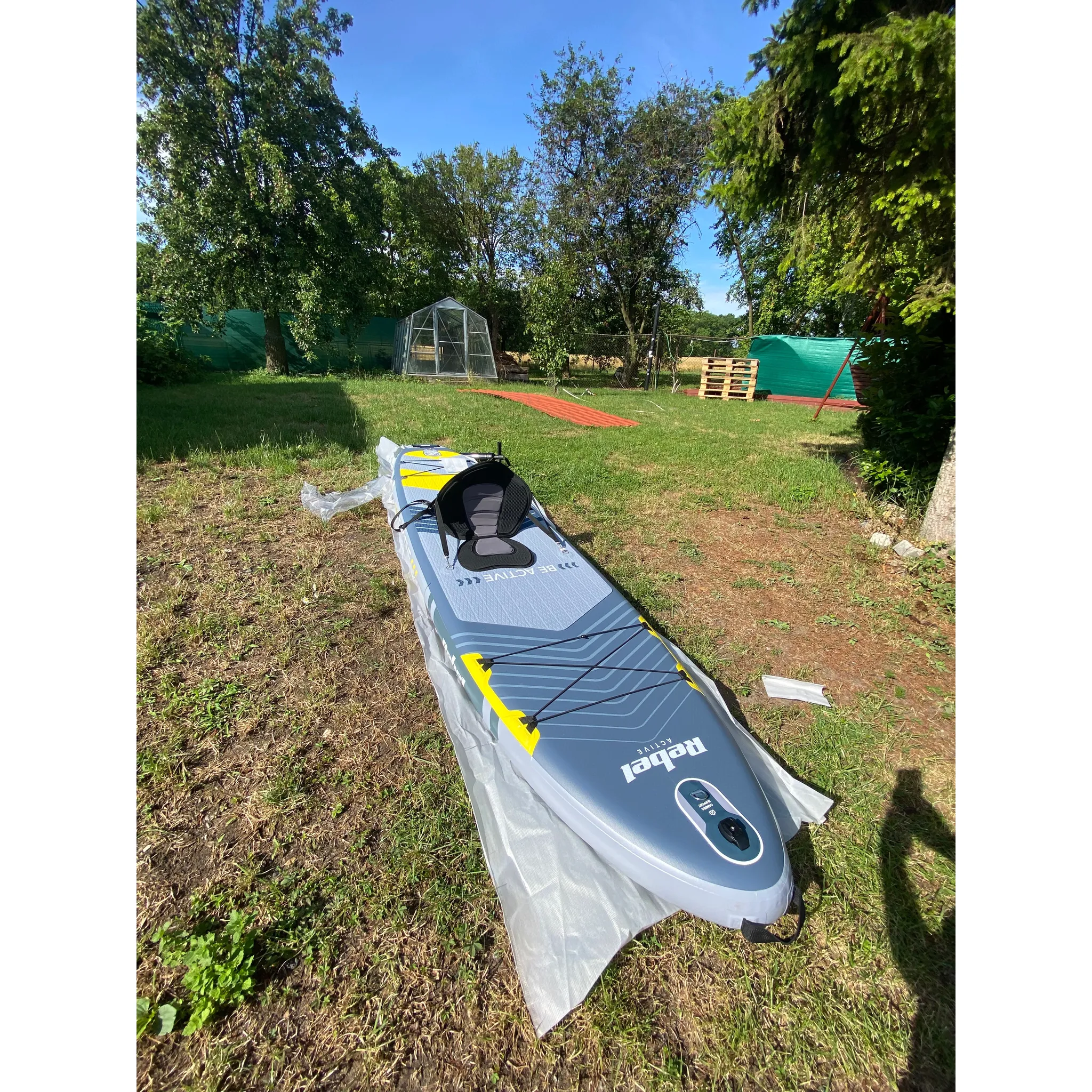 Fotografie 9 - Paddleboard Rebel Active RBA-4507-G šedý