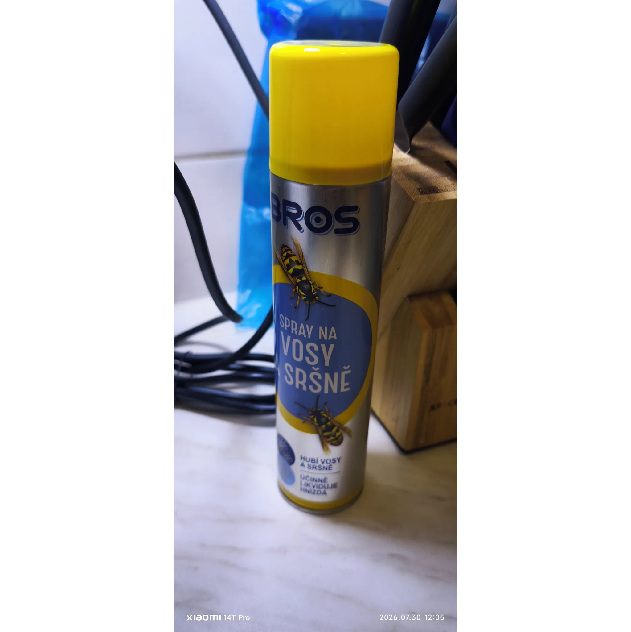 Fotografie 2 -  BROS Sprej na vosy a sršně 300 ml