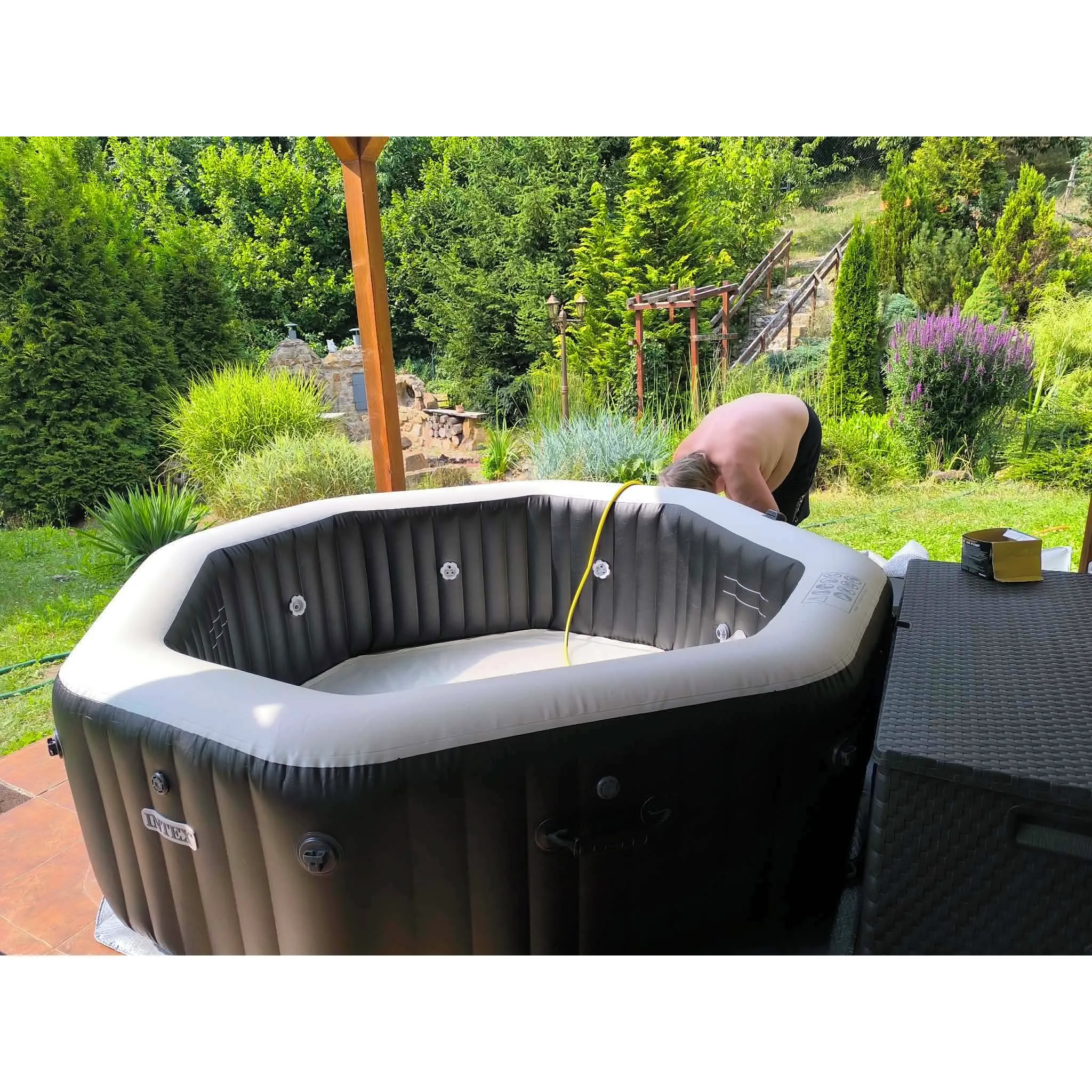 Fotografie 7 - Vířivka Intex Pure Spa Jet & Bubble Deluxe 28462 6 osob