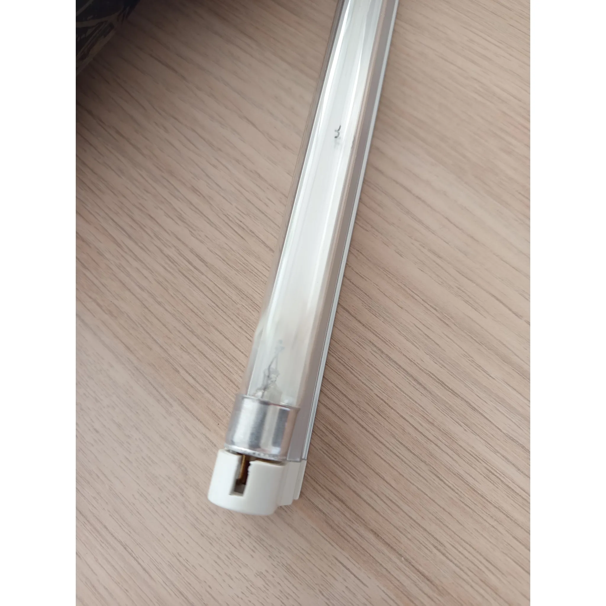 Fotografie 4 - UV sterilizátor APT Germicidní UV-UVC lampa 8W
