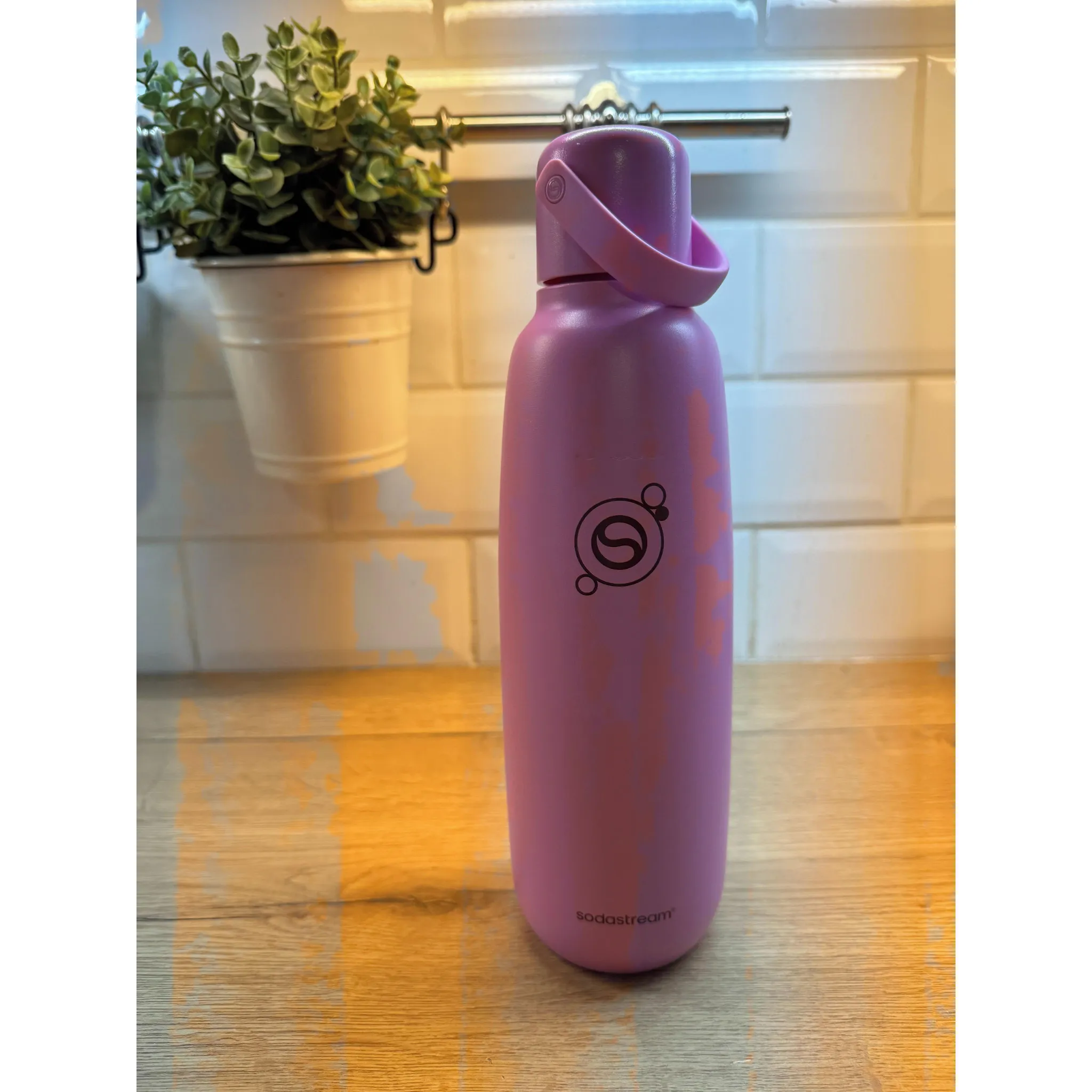 Fotografie 8 - Příslušenství pro výrobník sody SodaStream Fizz & Go Cool termo lahev 900 ml Storm