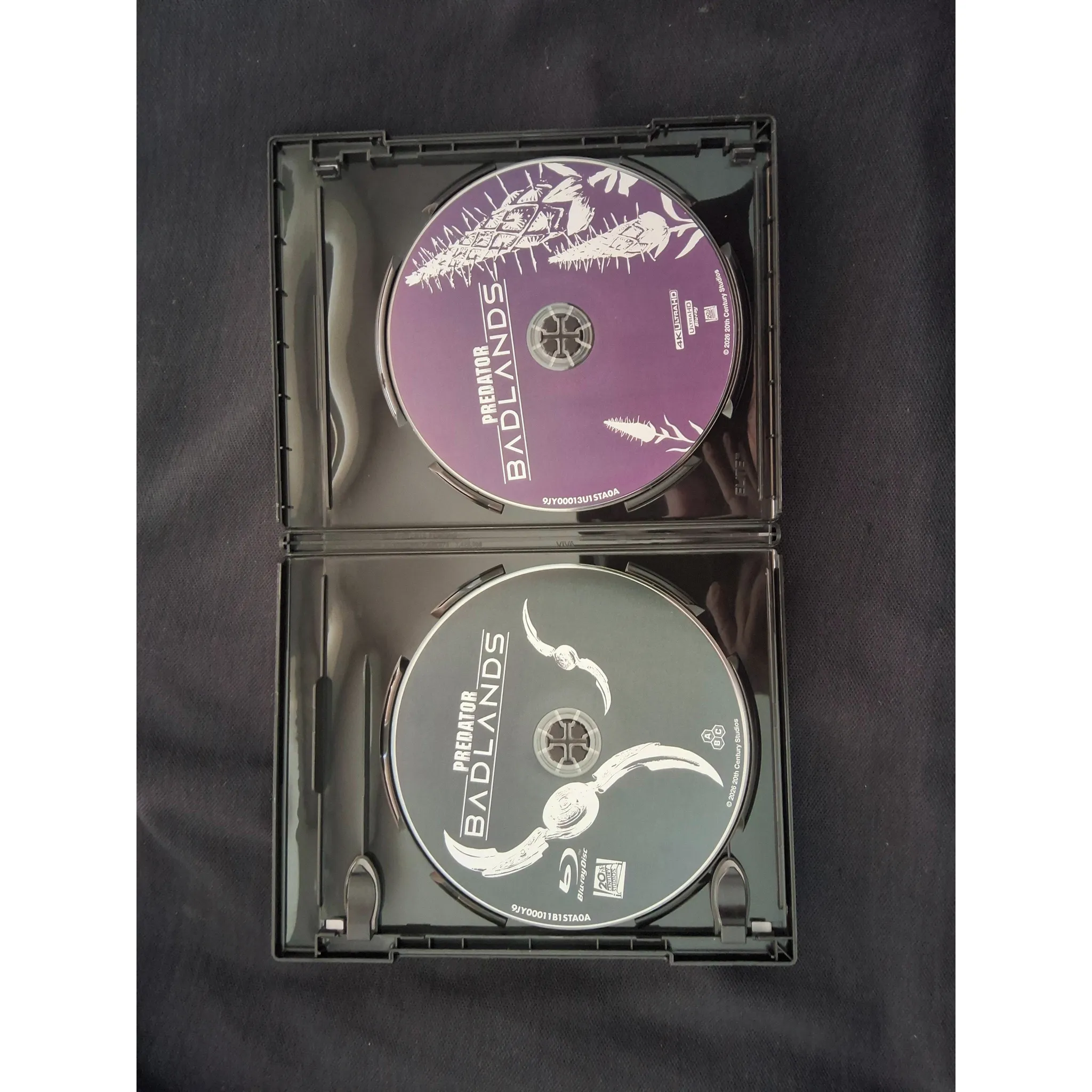 Fotografie 4 - DVD film Predátor: Nebezpečné území (2025) DVD