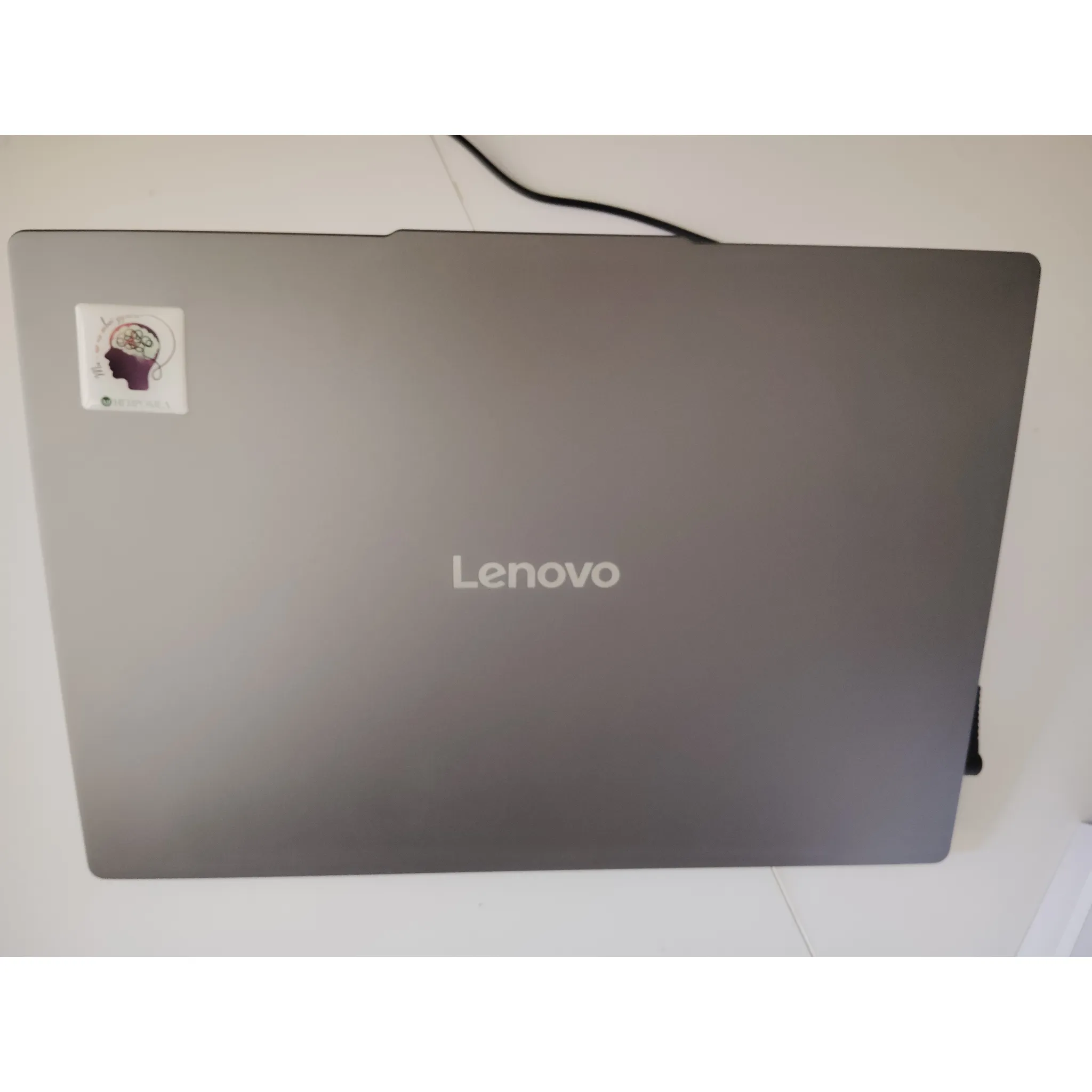 Fotografie 15 - Notebook Lenovo IdeaPad Slim 3 15IRH10 (83K10064CK)