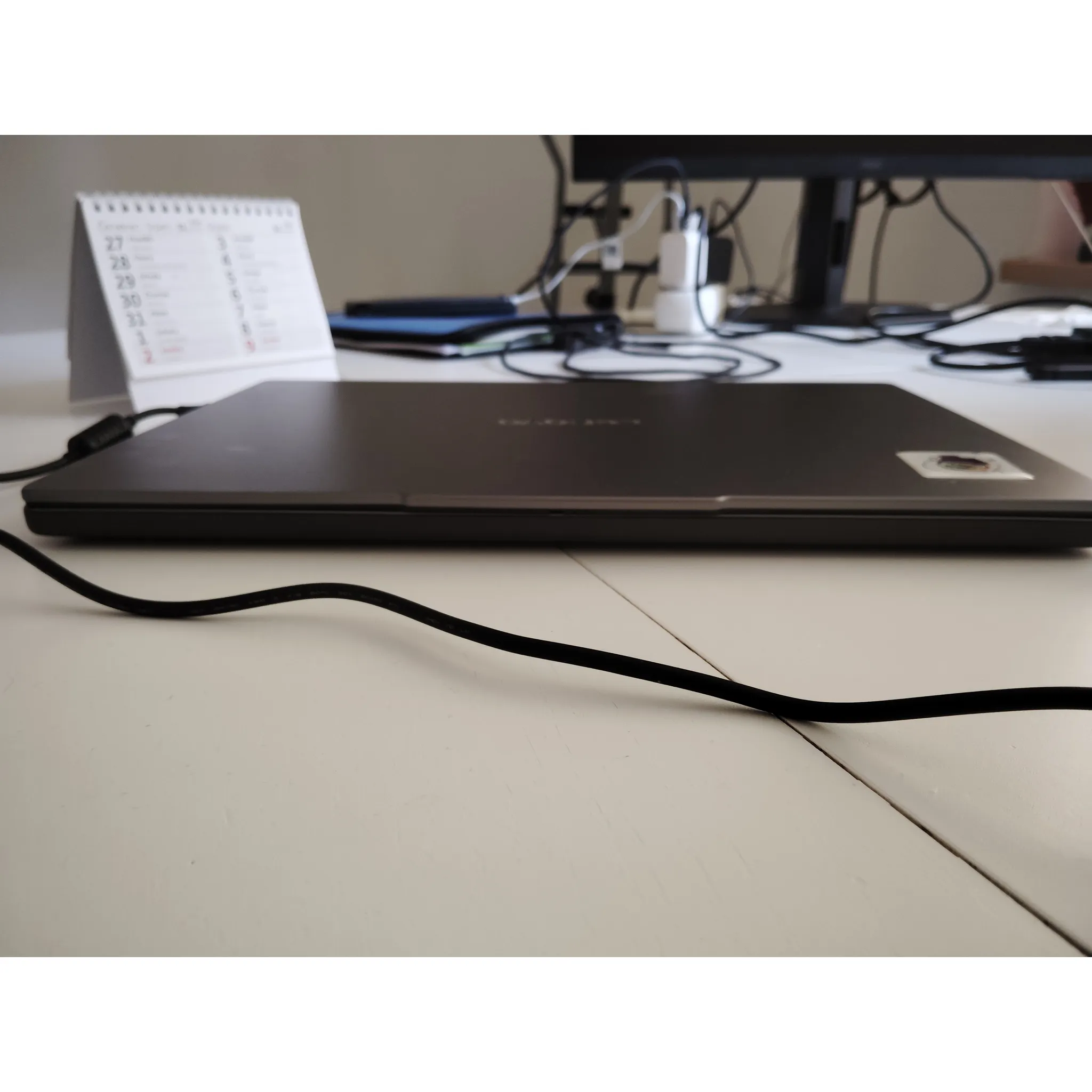 Fotografie 14 - Notebook Lenovo IdeaPad Slim 3 15IRH10 (83K10064CK)