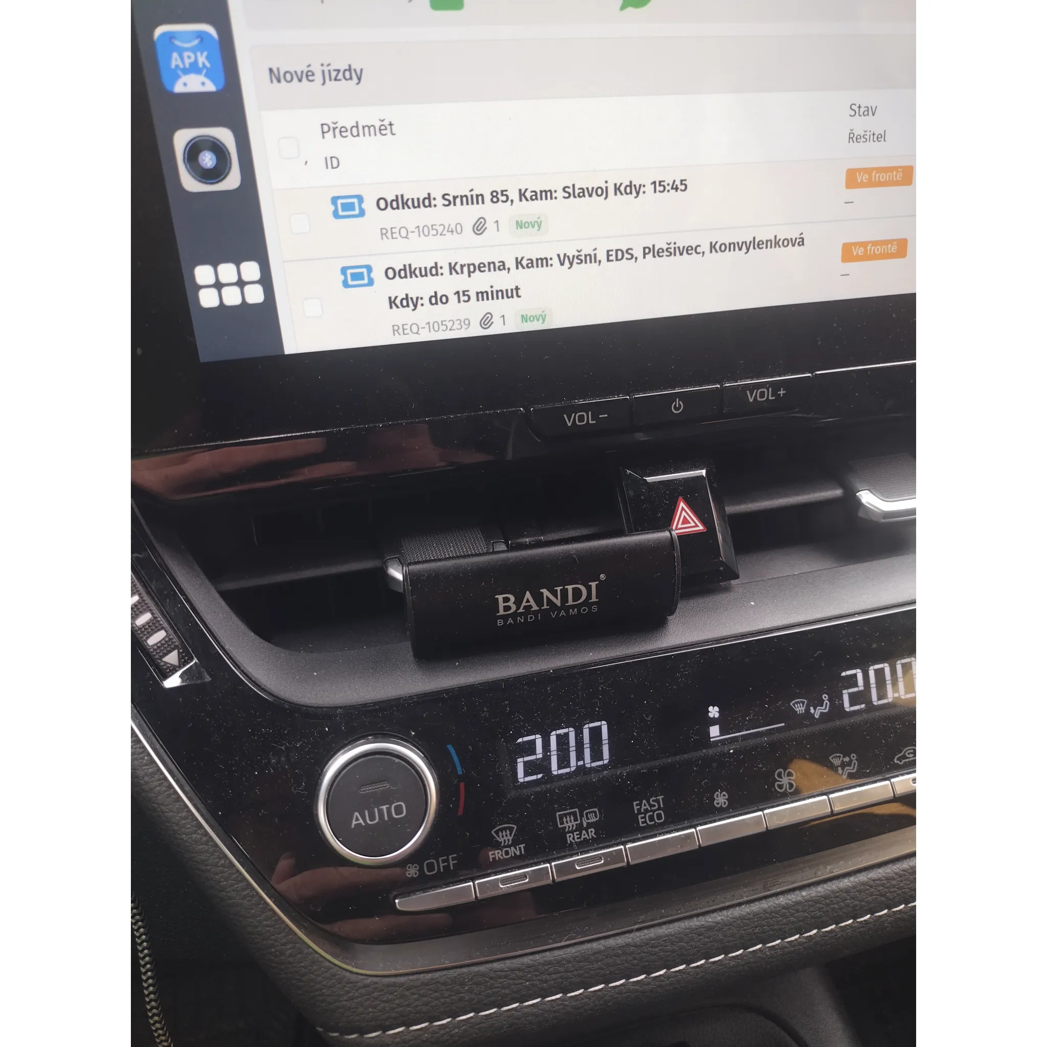 Fotografie 7 - Vůně do auta BANDI Car Fragrance sada vůní s náhradní náplní Aprimé for Men