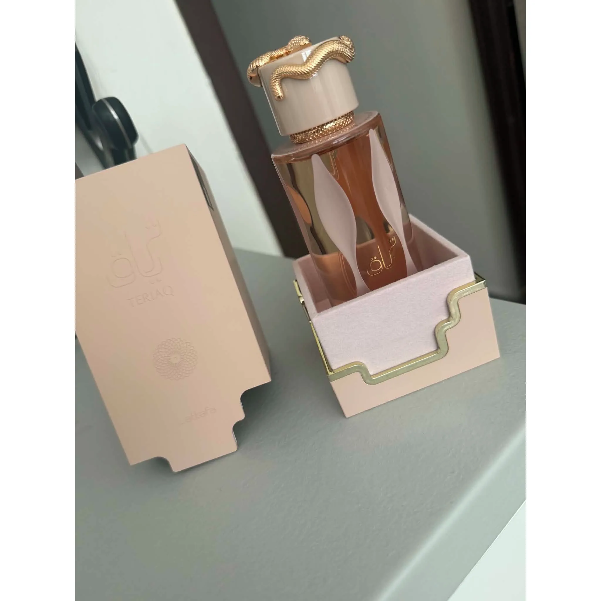 Fotografie 3 - Unisex parfém Lattafa Teriaq U EDP 100 ml