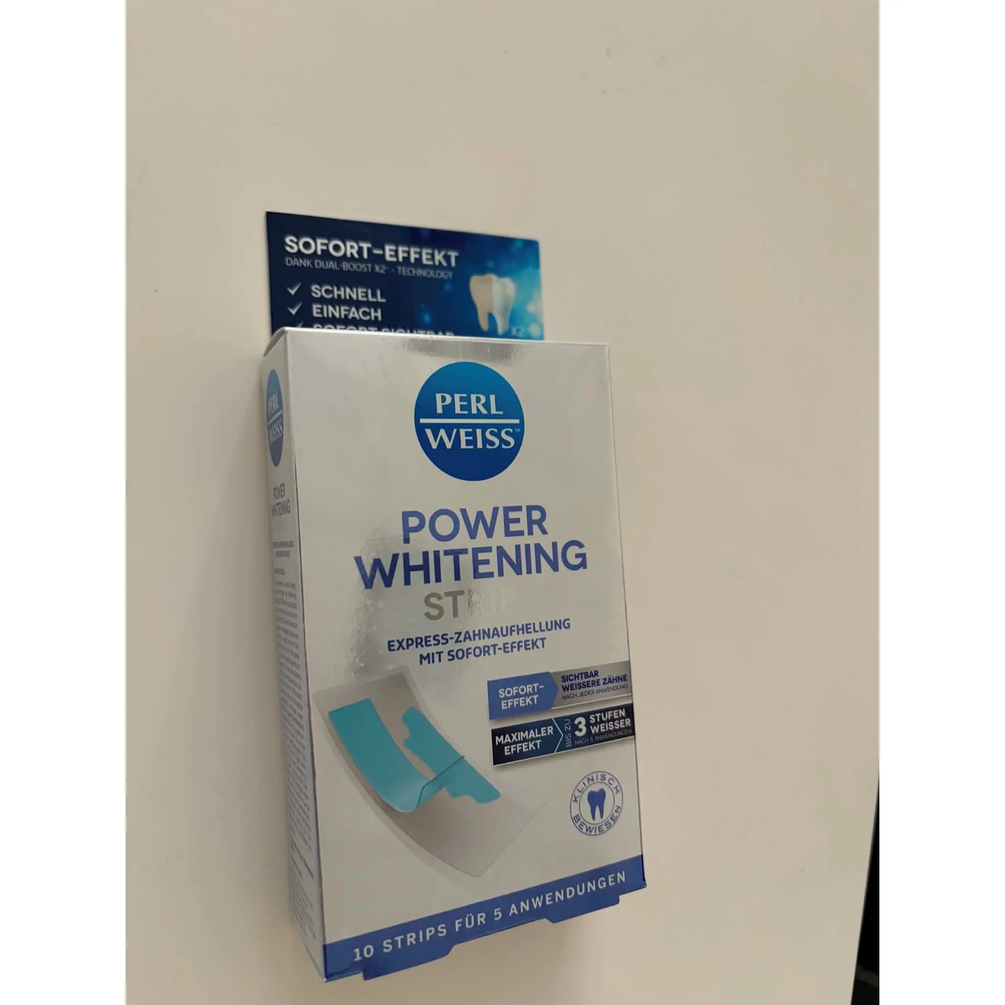 Fotografie 2 - Přípravek na bělení zubů PERLWEISS Power Whitening Strips bělicí zubní pásky 5x 2 ks