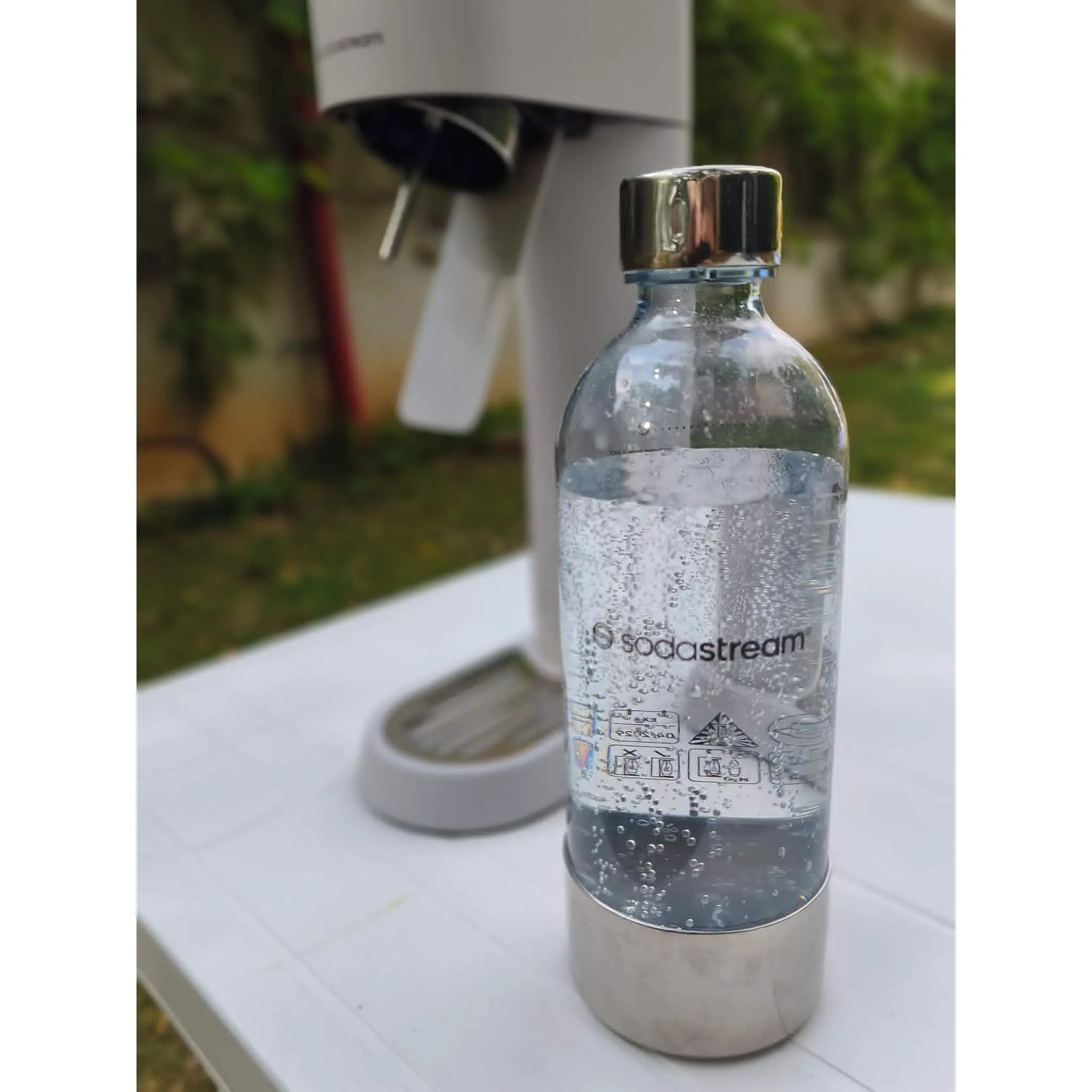 Fotografie 10 - Výrobník sody Sodastream Enso stříbrný