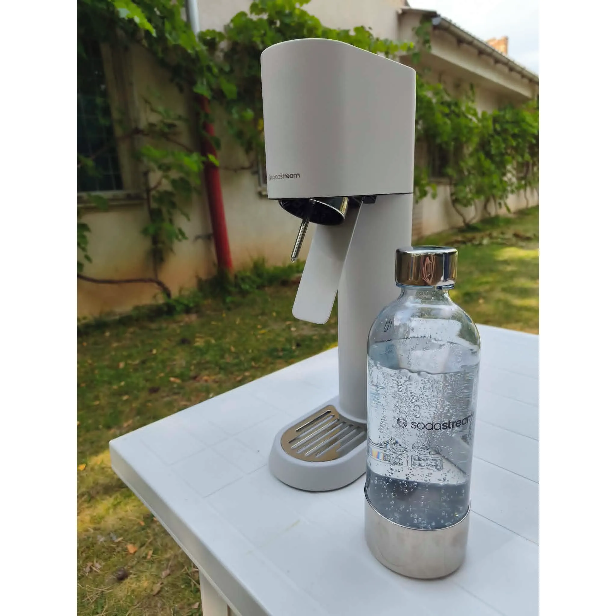 Fotografie 11 - Výrobník sody Sodastream Enso stříbrný