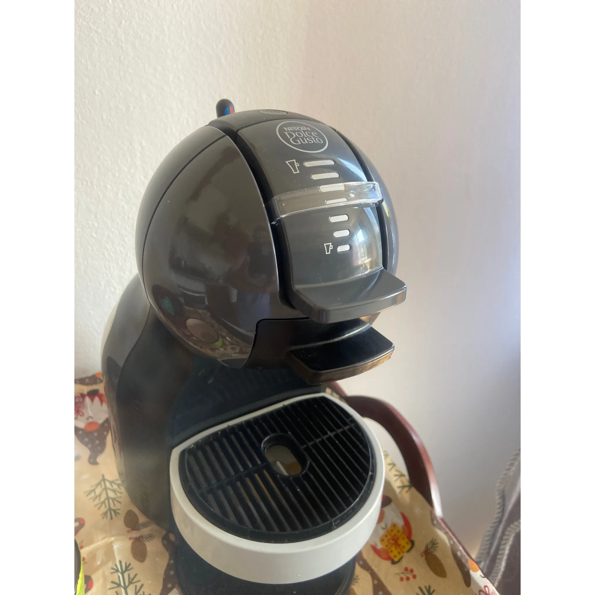Fotografie 7 - Kávovar Krups Nescafé Dolce Gusto Mini Me červený/černý