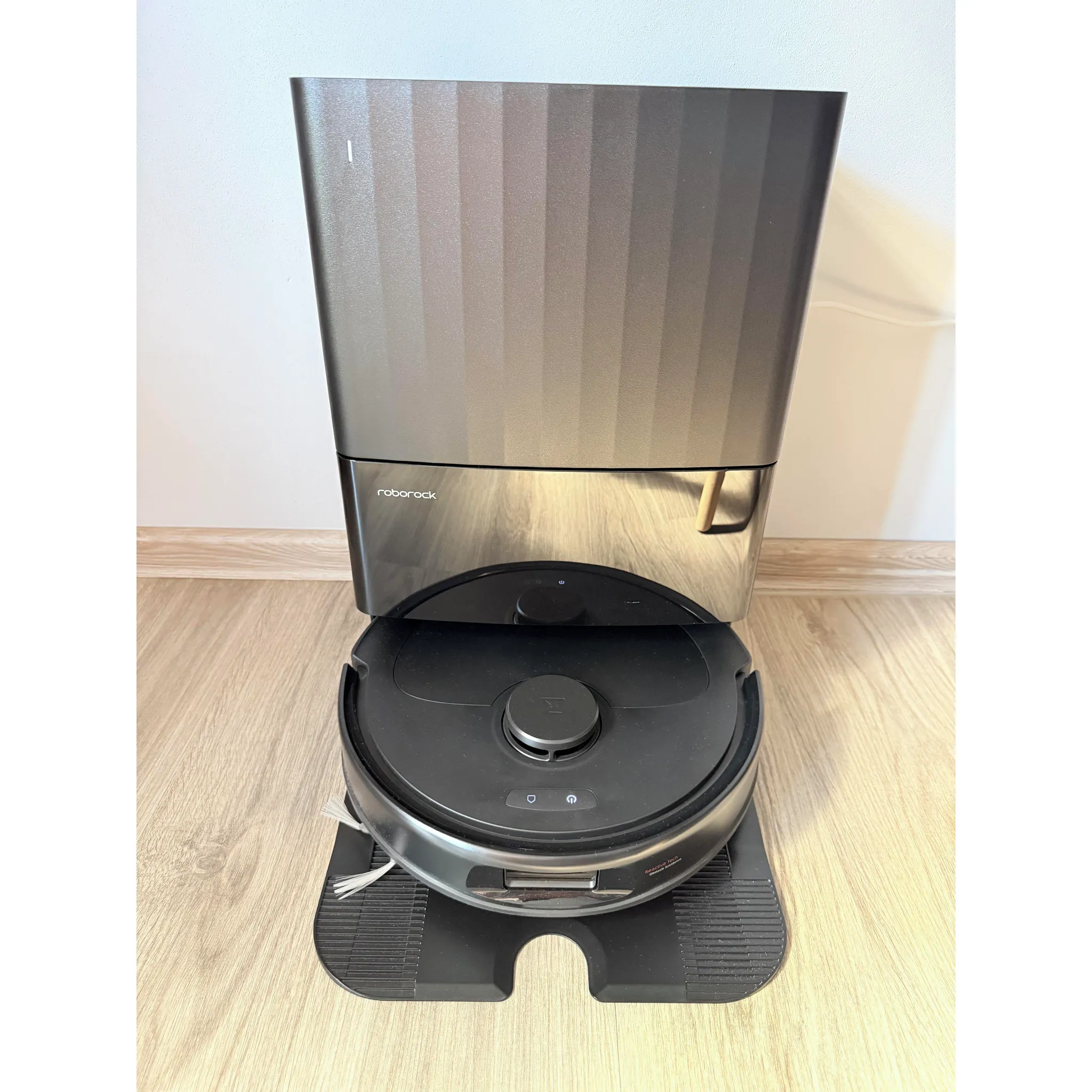Fotografie 8 - Robotický vysavač Roborock QR 798 bílý
