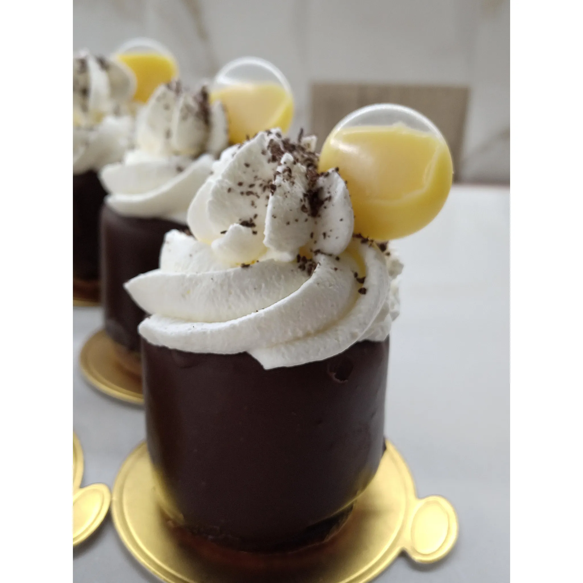 Fotografie 4 - Čokoláda Callebaut Dark Callets 54,5 % 2,5 kg