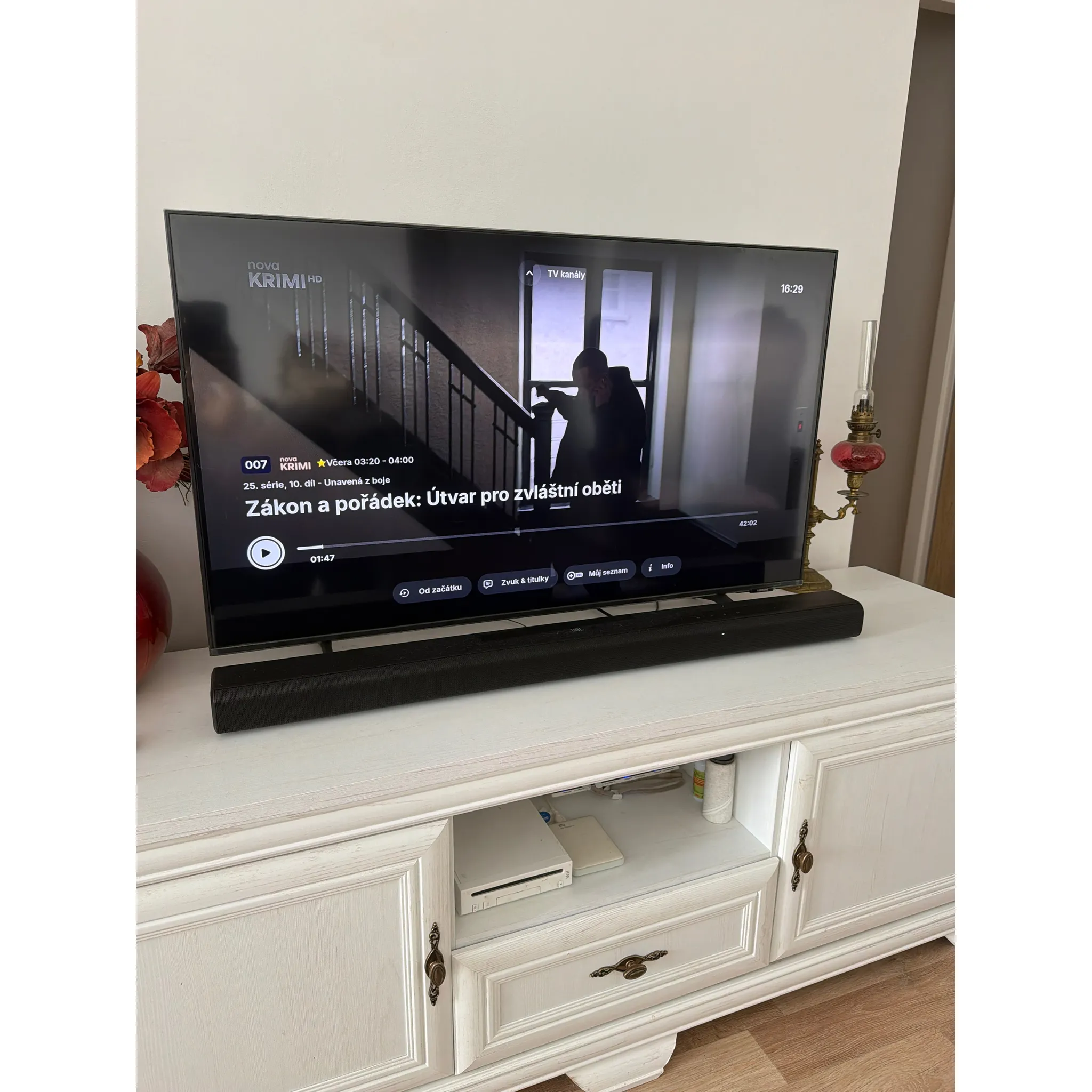 Fotografie 2 - Soundbar JBL Cinema SB580 JBLSB580BLKAM