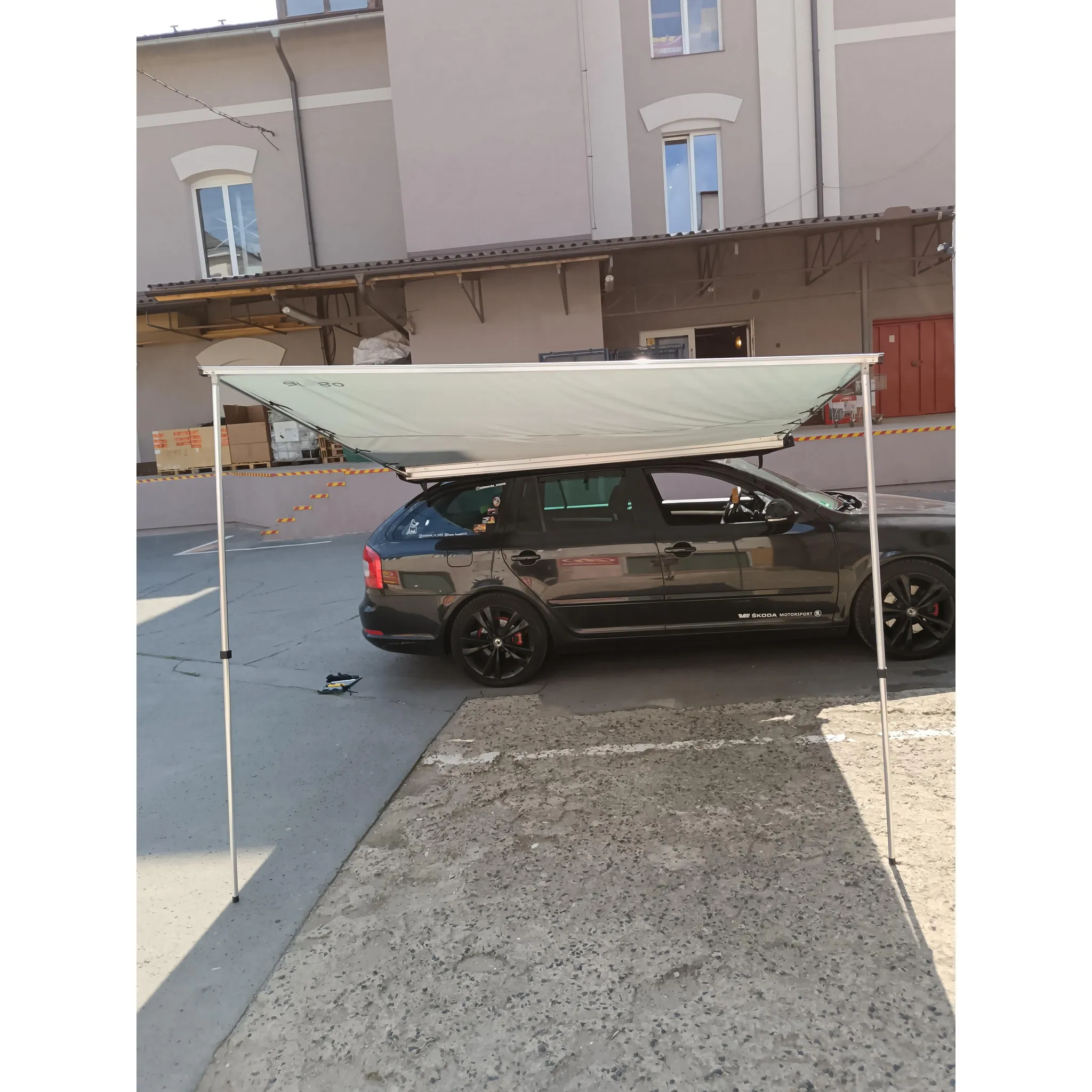 Fotografie 4 - Příslušenství ke karavanu Aroso Výsuvná markýza 200 x 250 cm šedá