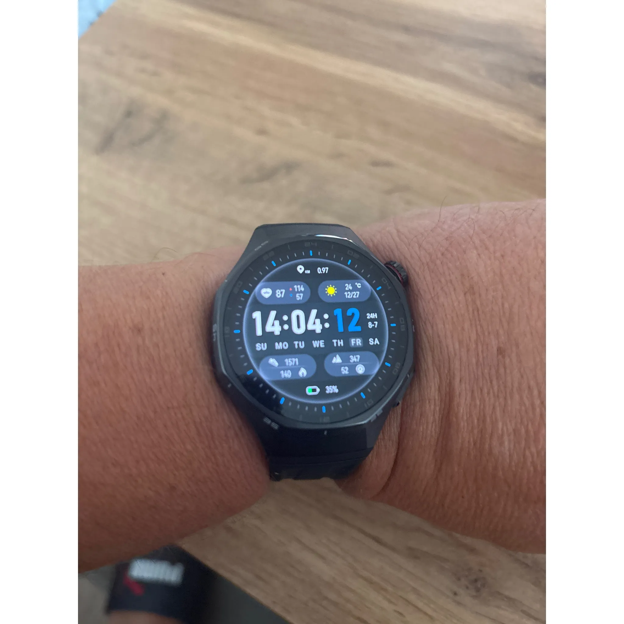 Fotografie 4 - Chytré hodinky HUAWEI Watch GT 6 Pro titan