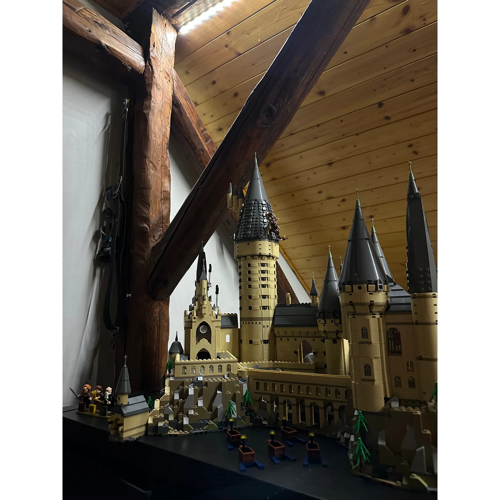 Fotografie 24 - Stavebnice LEGO LEGO Harry Potter 71043 Bradavický hrad