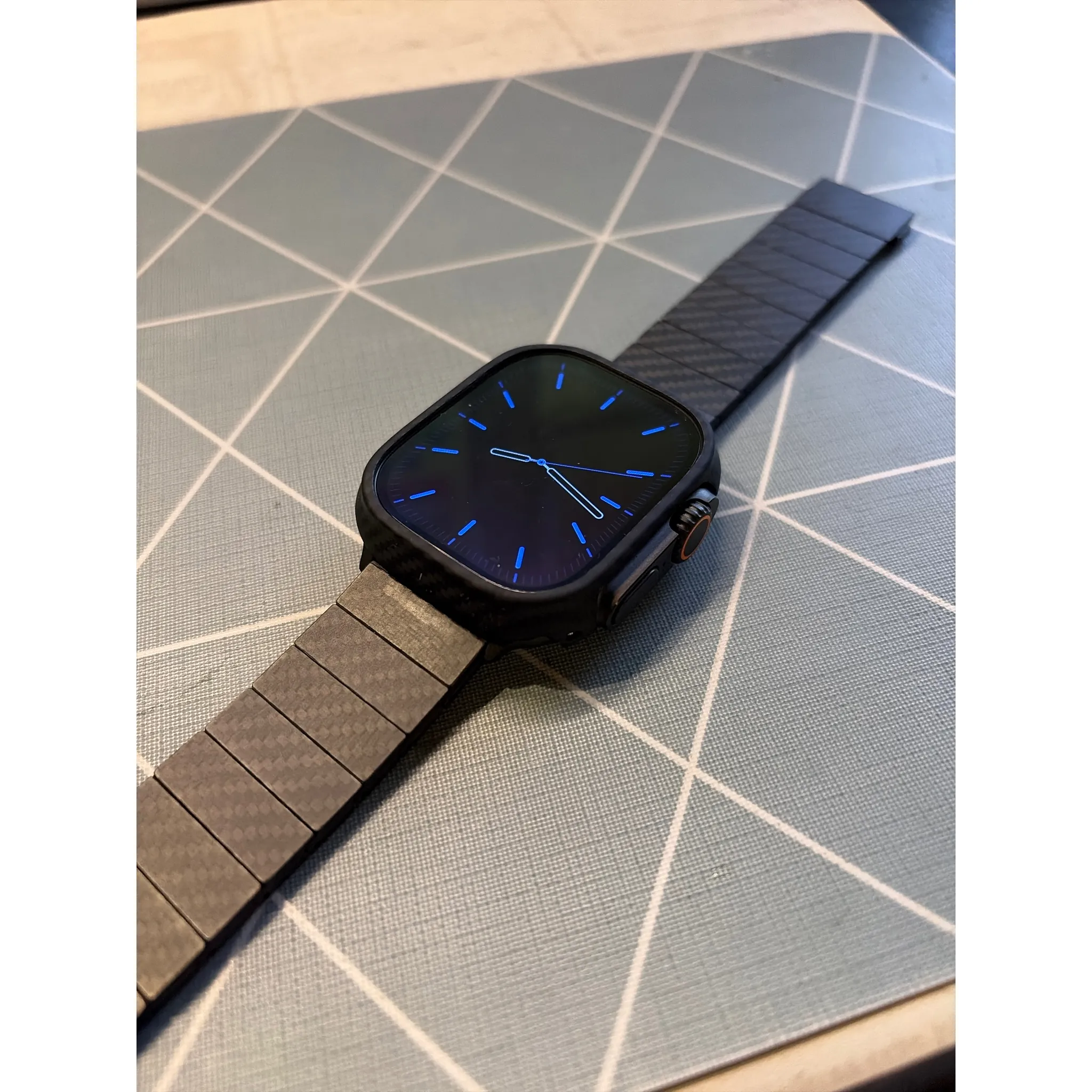 Fotografie 3 - Kryt na chytré hodinky Pitaka Air Case kryt pro Apple Watch Ultra 49 mm černý/šedý