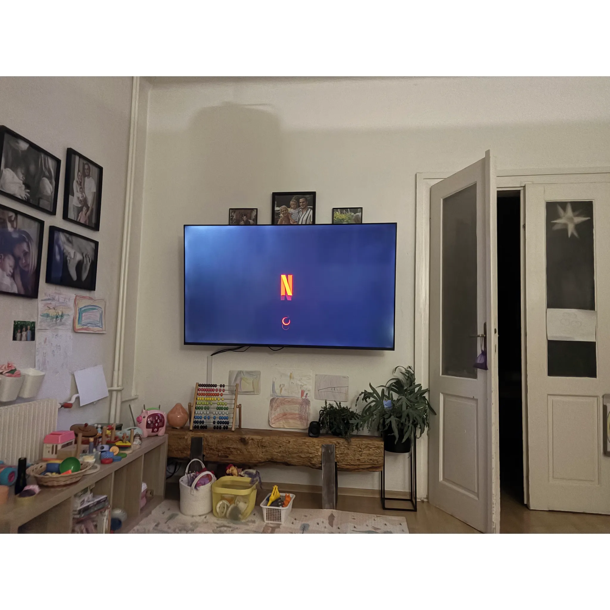 Fotografie 9 - Televizor Sencor 43" QLED (SLE 43TQU770B)