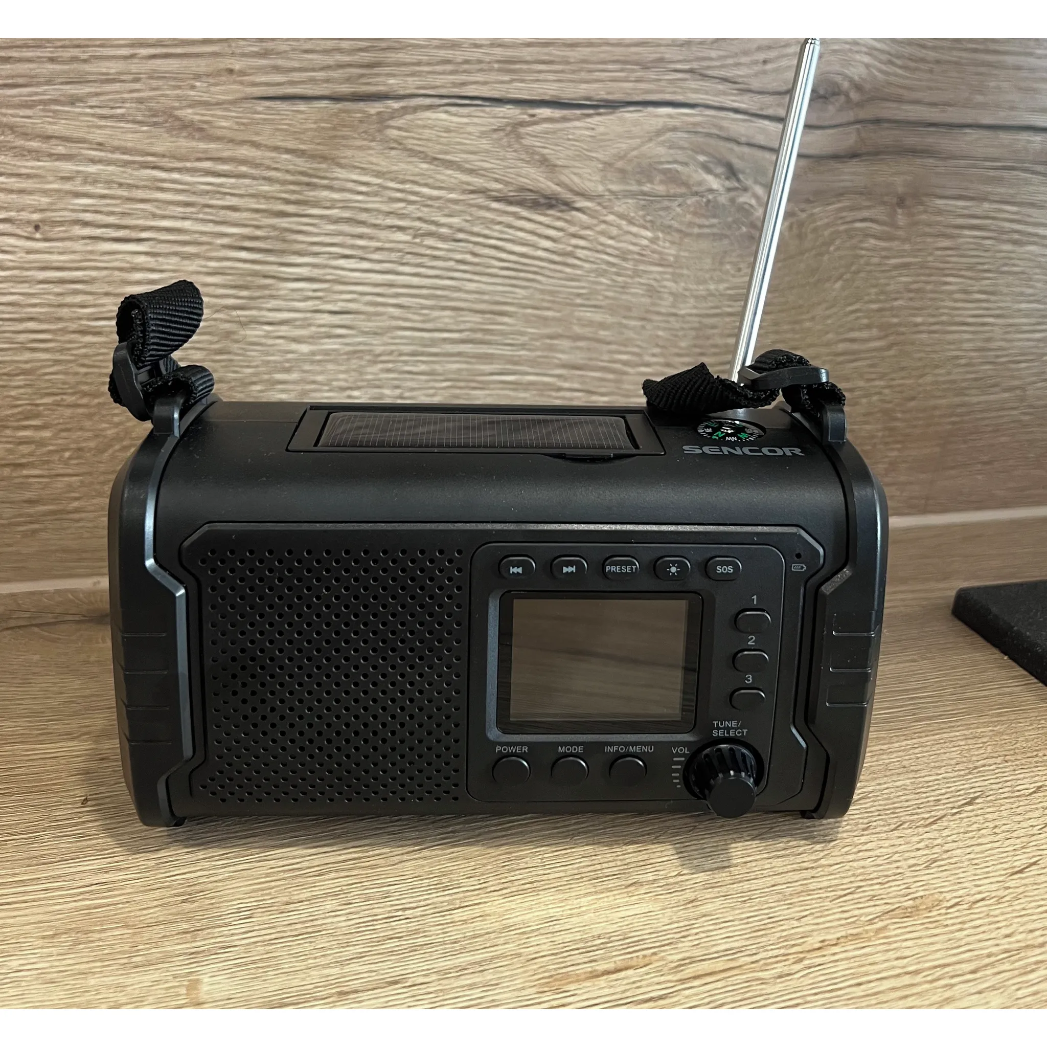 Fotografie 8 - Radiopřijímač Sencor SRD 1090SCLD B