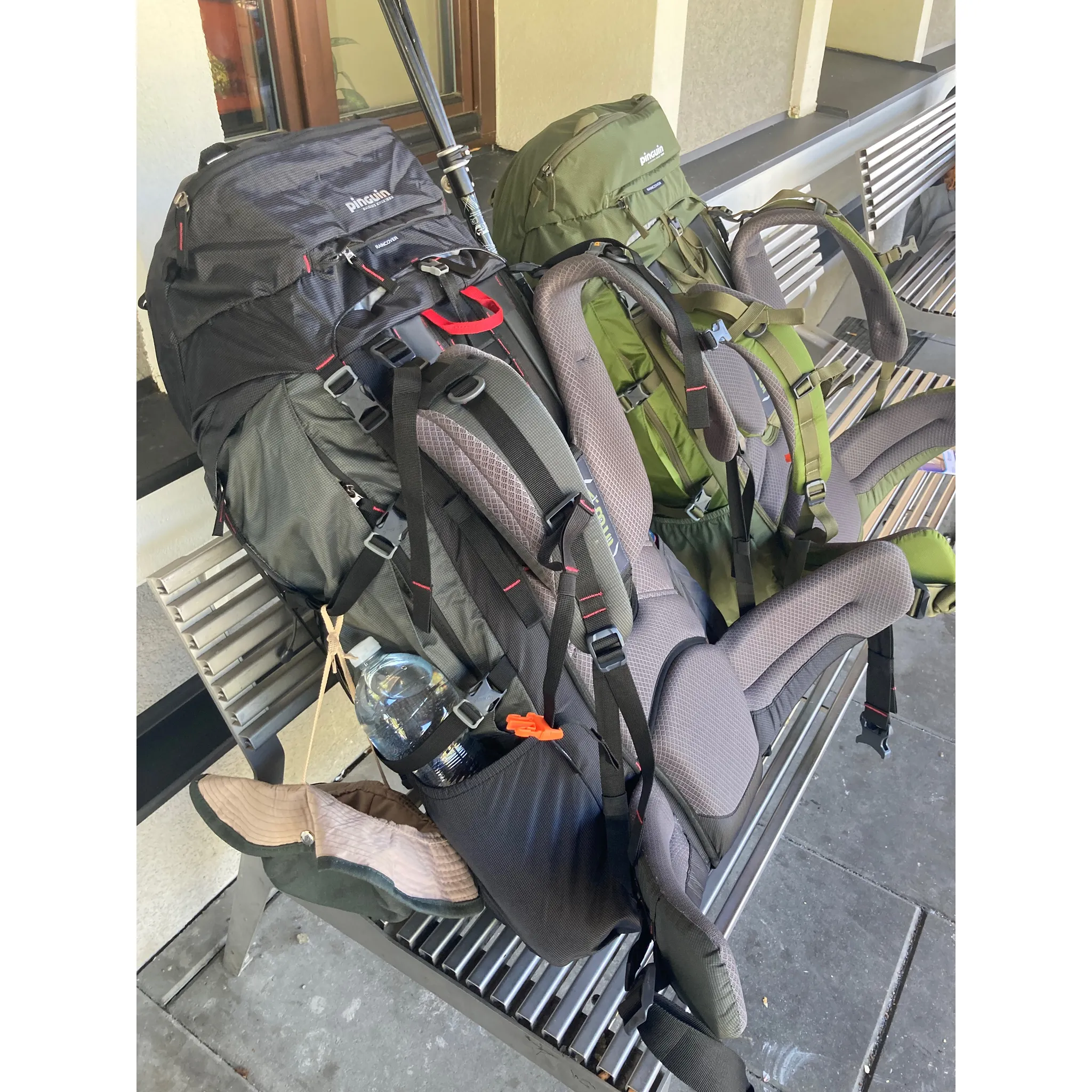 Fotografie 19 - Turistický batoh Pinguin Explorer 100 l modrý
