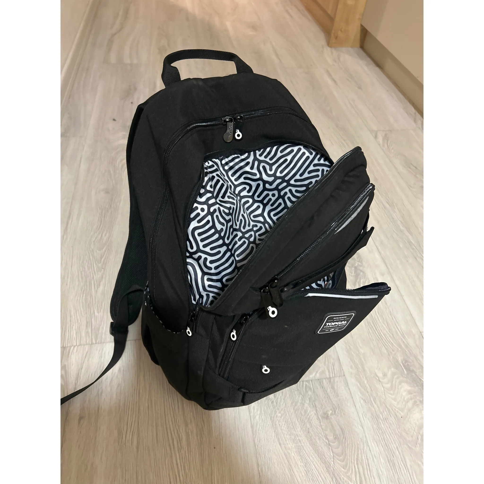 Fotografie 5 - Školní batoh Topgal Viki 25 l 26057 Černý