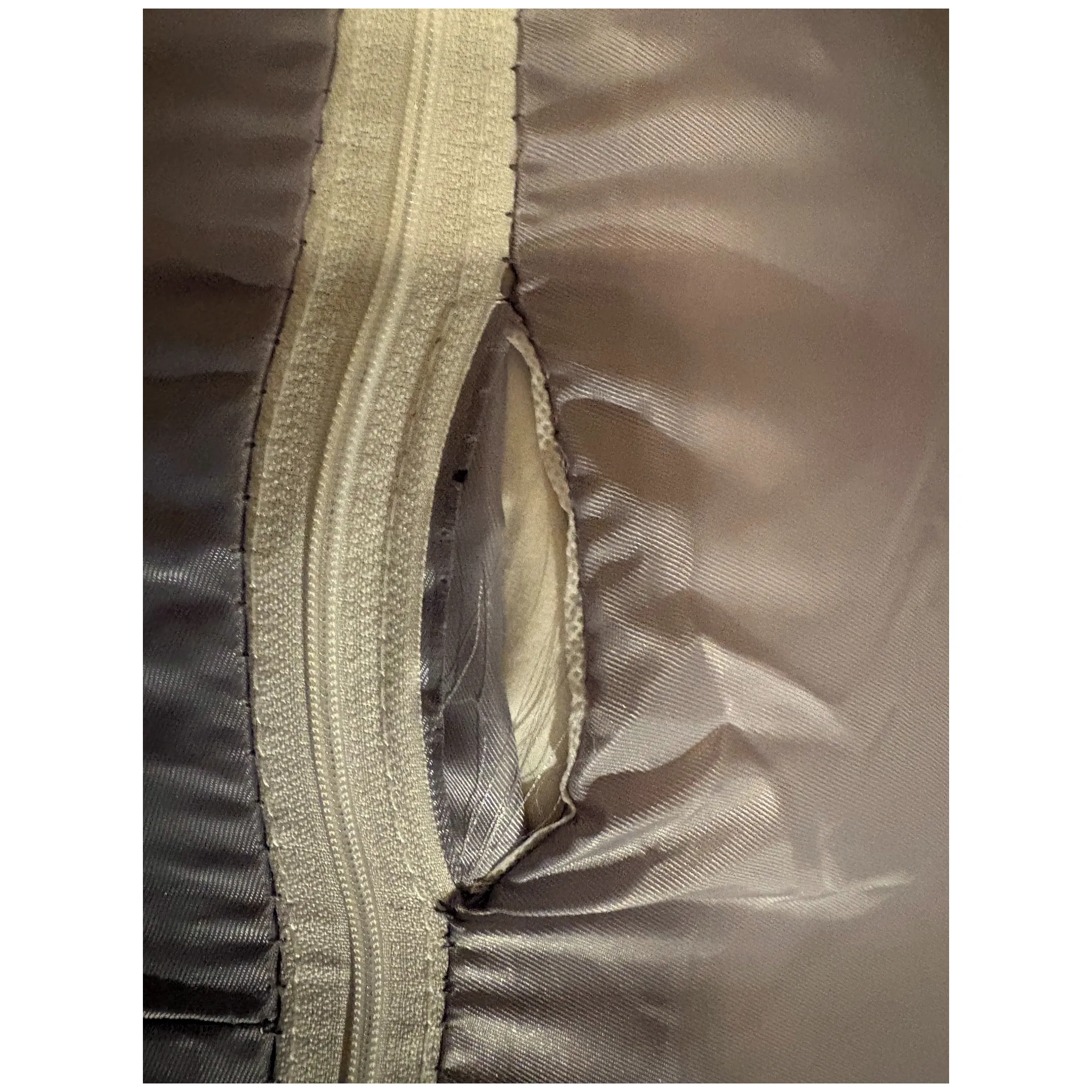 Fotografie 4 - Organizér oblečení Kompresní taška na oblečení a lůžkoviny 60 x 52 x 42 cm šedá