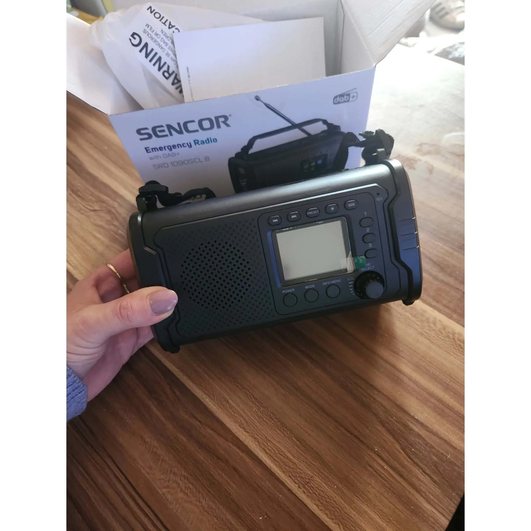 Fotografie 7 - Radiopřijímač Sencor SRD 1090SCLD B