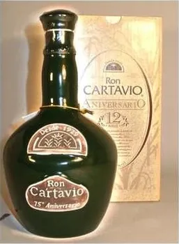 Rum Cartavio Solera 12y 0,7l 40% porcelánová karafa