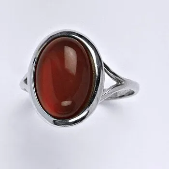 prsten Stříbrný prsten s přírodním kamenem karneol, tmavý,14 x 10 mm T 1454