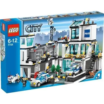 Stavebnice LEGO Recenze LEGO City 7744 Policejní stanice