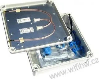 WiFi anténa J&J GentleBox JC-220MCX Dvoupolarizační panelová anténa 2x17dBi s integrovaným outdoor boxem