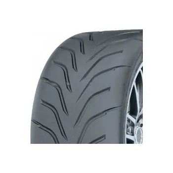Letní osobní pneu Toyo Proxes R888 275/40 R17 98 W