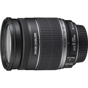 Objektiv Recenze Canon EF-S 18-200 mm f/3.5-5.6 IS