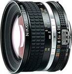 Nikon Nikkor 20 mm f/2.8 A