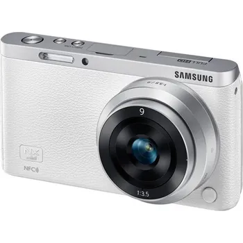Kompakt s výměnným objektivem Samsung NX mini
