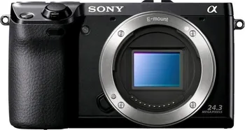 Kompakt s výměnným objektivem Sony Alpha 7