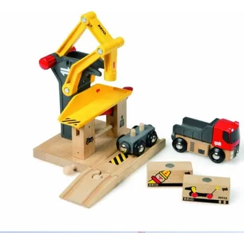 Vláček a vláčkodráha Brio Překladiště s vagónkem a nákladním autem